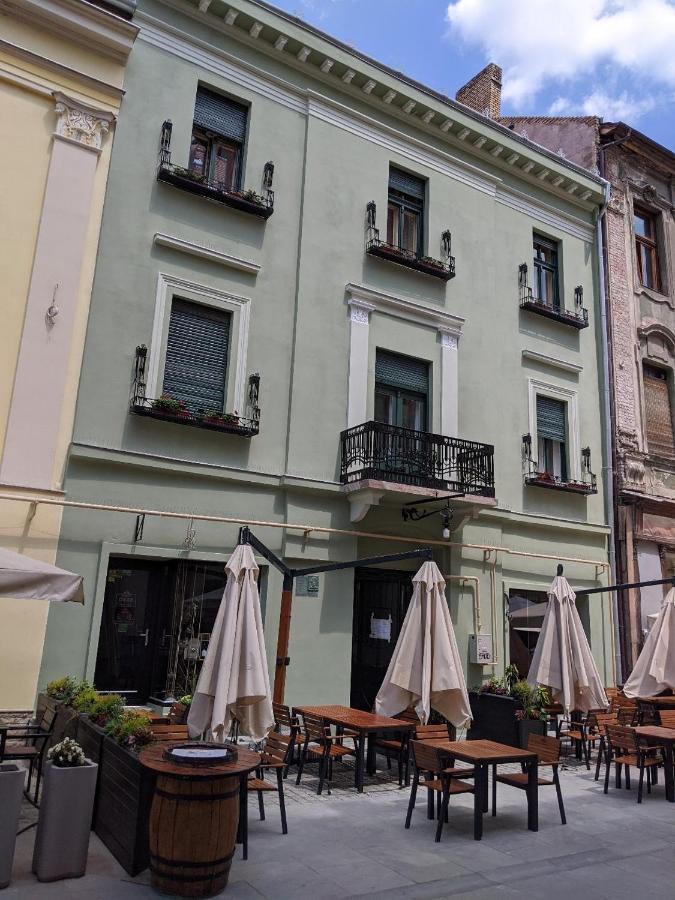 Alessia Apartment In The Old Town تيميشورا المظهر الخارجي الصورة