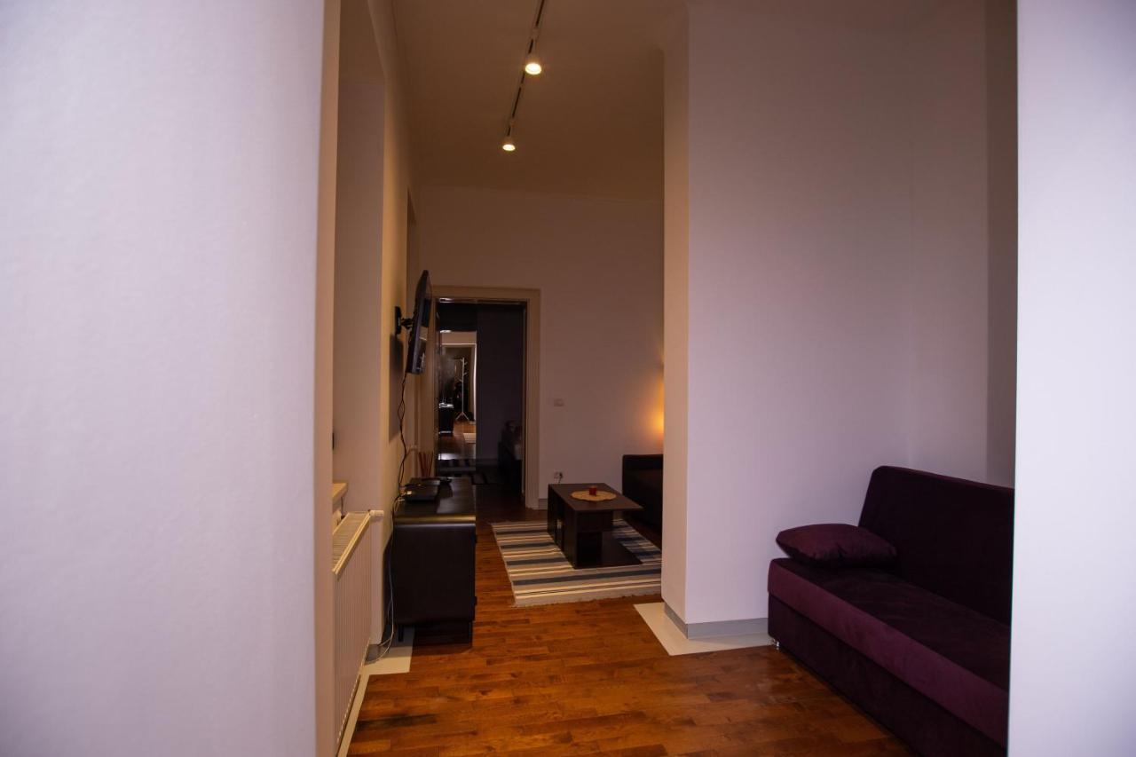 Alessia Apartment In The Old Town تيميشورا المظهر الخارجي الصورة