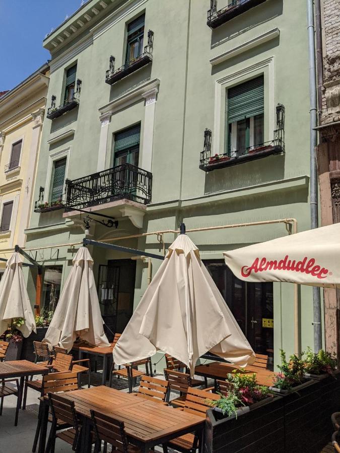 Alessia Apartment In The Old Town تيميشورا المظهر الخارجي الصورة